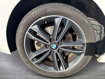 BMW 1 SERIES 118I [136] Sport 5Dr Step Auto [Live Cockpit Pro]