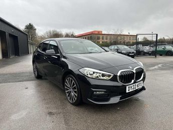 BMW 118 118I [136] Sport 5Dr Step Auto [Live Cockpit Pro]