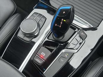 BMW iX3 210Kw Premier Edition Pro 80Kwh 5Dr Auto