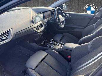 BMW 1 SERIES 118I [136] Sport 5Dr Step Auto [Live Cockpit Pro]