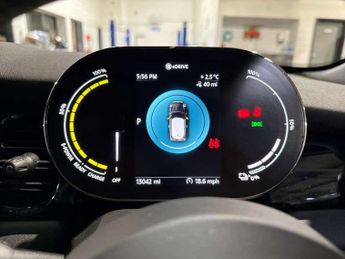 Mini HATCHBACK 135Kw Cooper S Level 2 33Kwh 3Dr Auto