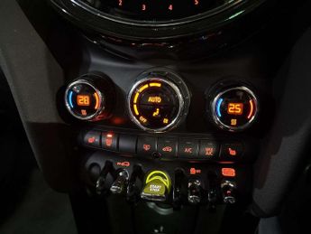 Mini HATCHBACK 135Kw Cooper S Level 2 33Kwh 3Dr Auto