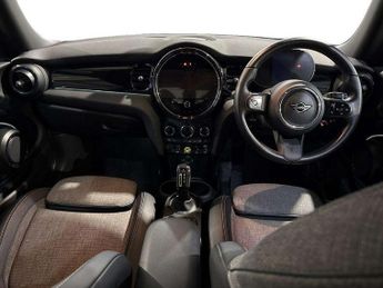 Mini HATCHBACK 135Kw Cooper S Level 2 33Kwh 3Dr Auto