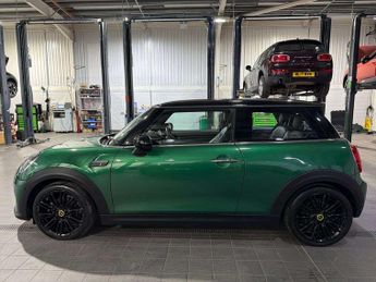 Mini HATCHBACK 135Kw Cooper S Level 3 33Kwh 3Dr Auto