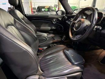 Mini HATCHBACK 135Kw Cooper S Level 3 33Kwh 3Dr Auto