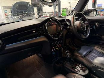 Mini HATCHBACK 135Kw Cooper S Level 3 33Kwh 3Dr Auto