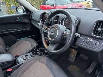 Mini COUNTRYMAN 1.5 Cooper Classic 5Dr Auto