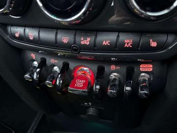 Mini COUNTRYMAN 1.5 Cooper Classic 5Dr Auto