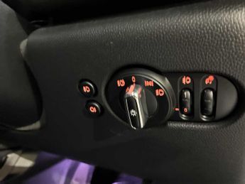 Mini HATCHBACK 1.5 Cooper Classic Ii 5Dr Auto