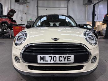 Mini HATCHBACK 1.5 Cooper Classic Ii 5Dr Auto