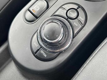 Mini HATCHBACK 135Kw Cooper S Level 2 33Kwh 3Dr Auto