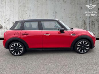Mini HATCHBACK 1.5 Cooper 5Dr Auto