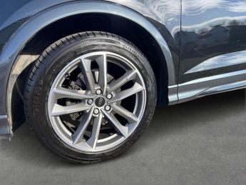 AUDI Q3 35 Tfsi Black Edition 5Dr S Tronic