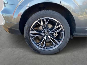 AUDI Q3 1.5 E-Hybrid S Line 5Dr S Tronic