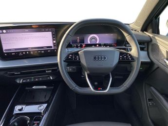 AUDI Q3 1.5 E-Hybrid S Line 5Dr S Tronic