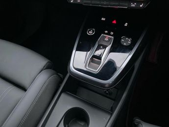 AUDI Q4 45 S Line Suv 5Dr Electric Auto Quattro 82Kwh (286 Ps)