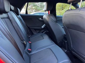 AUDI Q2 35 Tfsi S Line 5Dr S Tronic