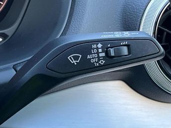 AUDI Q2 35 Tfsi S Line 5Dr S Tronic