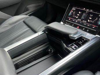 AUDI E-TRON 300Kw 55 Quattro 95Kwh 5Dr Auto [C+S]