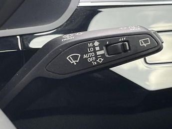 AUDI E-TRON 300Kw 55 Quattro 95Kwh 5Dr Auto [C+S]