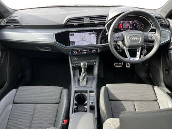 AUDI Q3 2.0 Tdi 35 S Line Suv 5Dr Diesel S Tronic Euro 6 (S/S) (150 Ps)