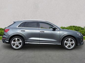 AUDI Q3 2.0 Tdi 35 S Line Suv 5Dr Diesel S Tronic Euro 6 (S/S) (150 Ps)