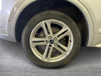 AUDI Q5 2.0 Tdi 40 S Line Suv 5Dr Diesel S Tronic Quattro Euro 6 (S/S) (