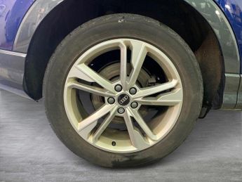 AUDI Q3 2.0 Tfsi 40 S Line Sportback 5Dr Petrol S Tronic Quattro Euro 6 