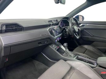 AUDI Q3 2.0 Tfsi 40 S Line Sportback 5Dr Petrol S Tronic Quattro Euro 6 