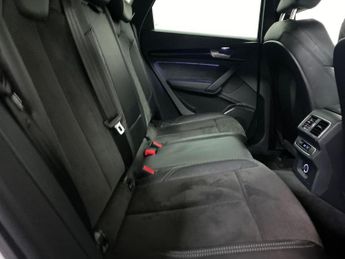 AUDI Q5 40 Tdi Quattro Black Edition 5Dr S Tronic