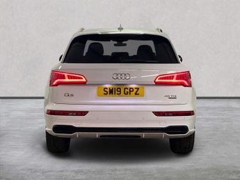 AUDI Q5 40 Tdi Quattro Black Edition 5Dr S Tronic
