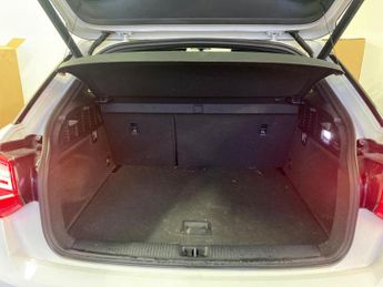 AUDI Q2 1.5 Tfsi Cod 35 Black Edition Suv 5Dr Petrol S Tronic Euro 6 (S/