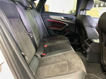 AUDI A6 2.0 Tfsi 40 Black Edition Saloon 4Dr Petrol S Tronic Euro 6 (S/S