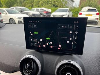 AUDI Q2 35 Tfsi Black Edition 5Dr S Tronic