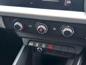 AUDI A1 35 Tfsi S Line Contrast Edition 5Dr S Tronic