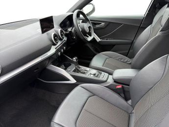 AUDI Q2 1.5 Tfsi Cod 35 Black Edition Suv 5Dr Petrol S Tronic Euro 6 (S/