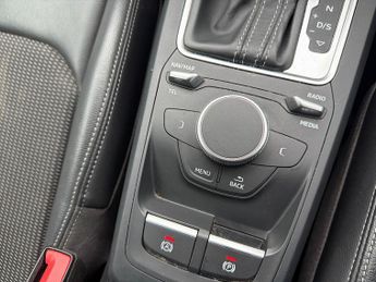 AUDI Q2 1.6 Tdi 30 S Line Suv 5Dr Diesel S Tronic Euro 6 (S/S) (116 Ps)