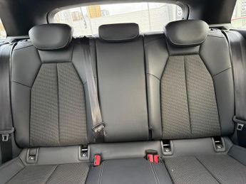 AUDI Q4 40 S Line Suv 5Dr Electric Auto 82Kwh (204 Ps)