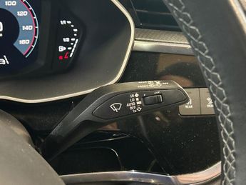 AUDI Q3 1.5 Tfsi Cod 35 S Line Sportback 5Dr Petrol S Tronic Euro 6 (S/S