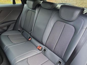 AUDI Q2 1.5 Tfsi Cod 35 S Line Suv 5Dr Petrol S Tronic Euro 6 (S/S) (150