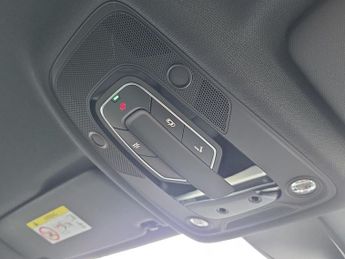 AUDI A4 2.0 Tfsi 40 S Line Estate 5Dr Petrol S Tronic Euro 6 (S/S) (204 