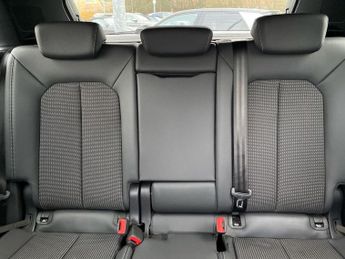 AUDI Q3 1.5 Tfsi Cod 35 Black Edition Suv 5Dr Petrol S Tronic Euro 6 (S/