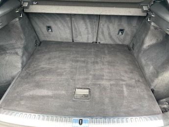 AUDI Q3 1.5 Tfsi Cod 35 Black Edition Suv 5Dr Petrol S Tronic Euro 6 (S/