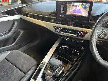 AUDI A4 2.0 Tfsi 35 S Line Saloon 4Dr Petrol S Tronic Euro 6 (S/S) (150 