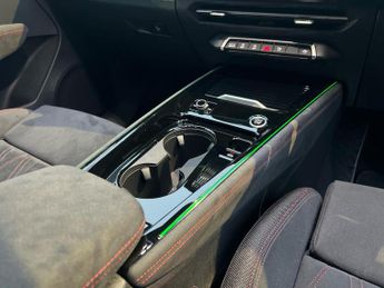 AUDI Q3 2.0 Tfsi 265 Quattro Launch Edition 5Dr S Tronic