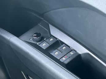 AUDI Q4 50 S Line Suv 5Dr Electric Auto Quattro 82Kwh (299 Ps)