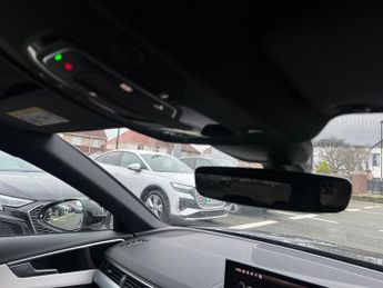 AUDI A4 2.0 Tfsi 40 S Line Estate 5Dr Petrol S Tronic Euro 6 (S/S) (204 