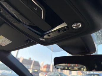 AUDI A4 2.0 Tfsi 40 S Line Estate 5Dr Petrol S Tronic Euro 6 (S/S) (204 