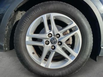 TOYOTA C-HR 1.8 Vvt-H Gpf Icon Suv 5Dr Petrol Hybrid Cvt Euro 6 (S/S) (122 P