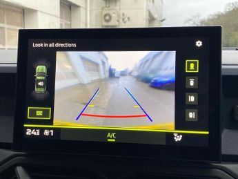 DACIA DUSTER 1.6 Hybrid Journey Suv 5Dr Petrol Hybrid Auto Euro 6 (S/S) (140 